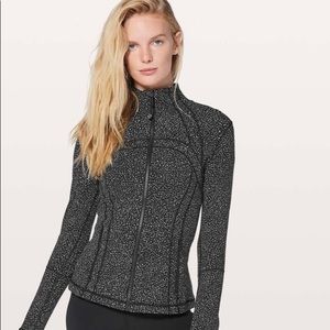 Lululemon Zip Up Jacket - Size 4